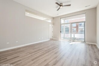 Building Photo - 2 bedroom in Chicago IL 60607