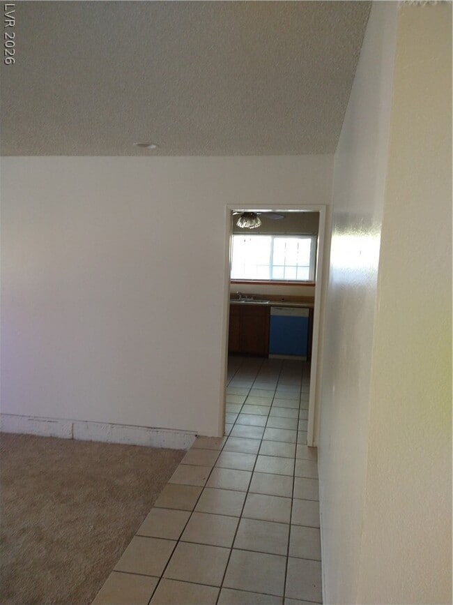 Building Photo - 212 Bradshaw Way