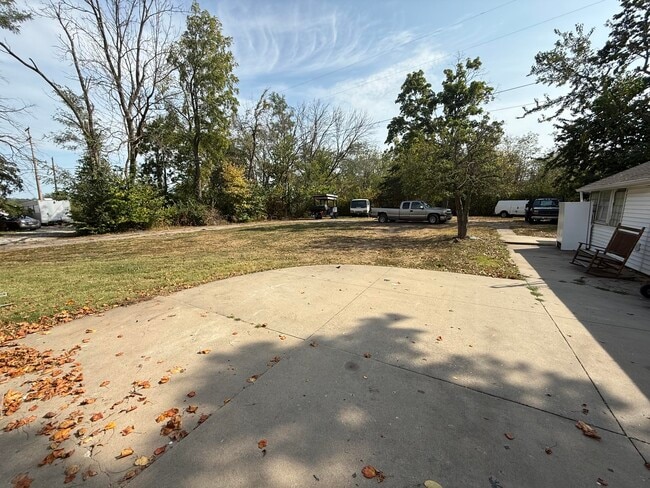 Building Photo - 2910 Mexico Gravel Rd