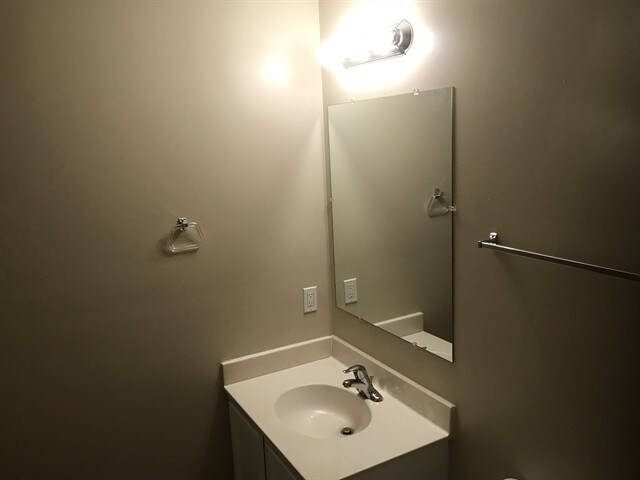 Building Photo - 168 Stoney Crossing