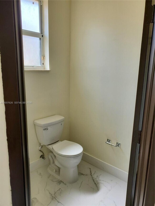 Building Photo - 13952 SW 153rd Terrace