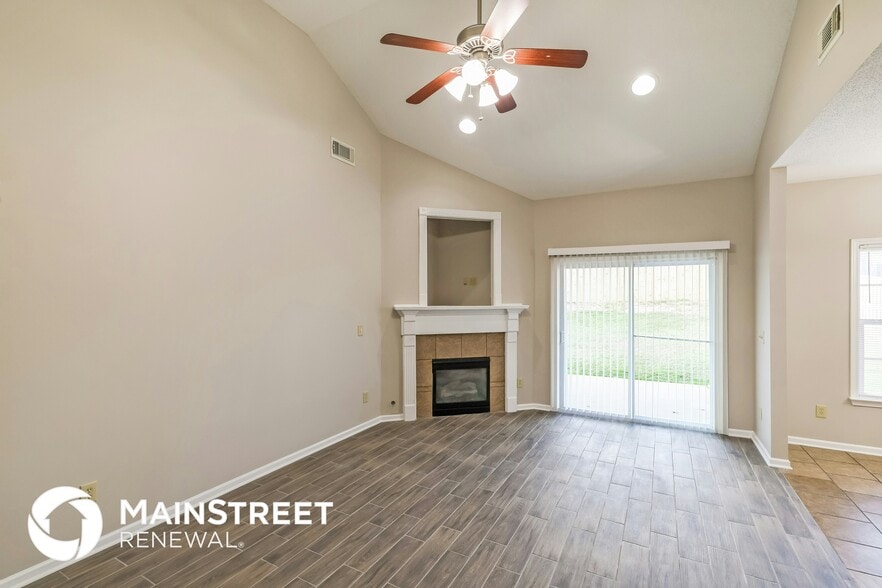 Building Photo - 5024 Easton Ln