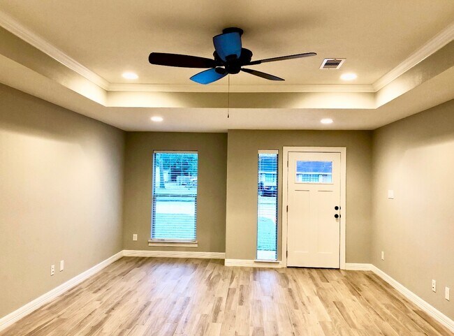 Building Photo - 3609 Park Drive Ste A