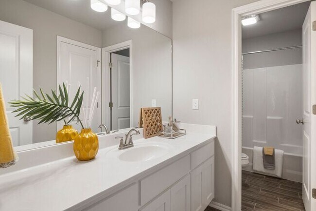 Building Photo - Brand New Model Home for Lease!