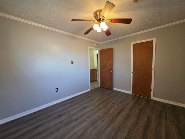 Building Photo - Private 3BR Retreat Minutes from Base & Topsail Beaches