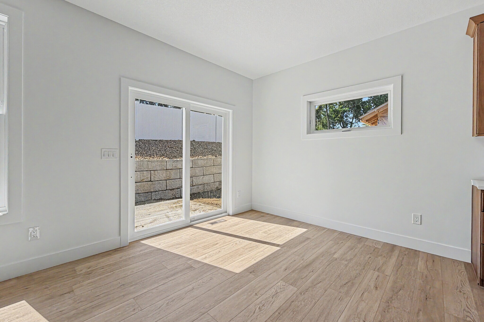 Building Photo - 1326 Heights Ct