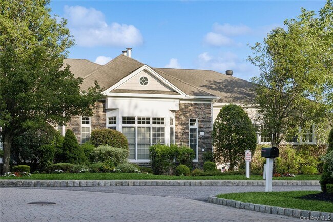 Building Photo - 228 Sonata Ct
