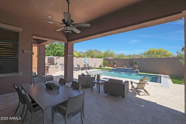 Building Photo - 9973 E Edgestone Dr