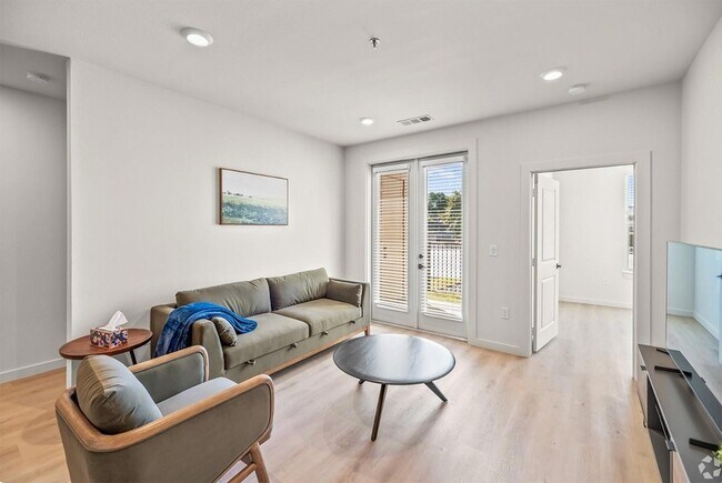 Building Photo - 7721 Dutch Branch Rd