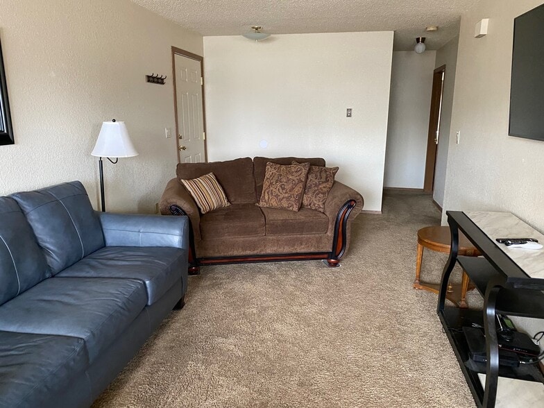 Building Photo - 1520 Palmer Dr