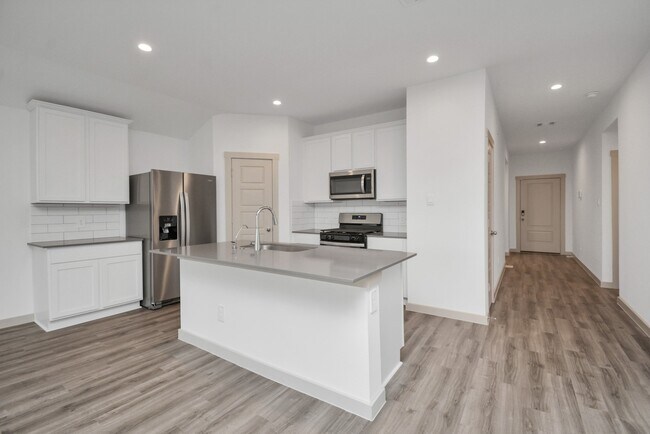 Building Photo - 7810 Brumbly Ln