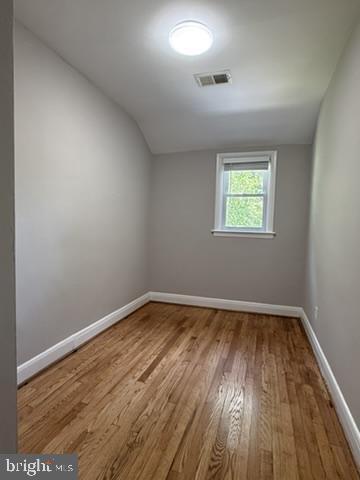 Building Photo - 5413 Pembroke Ave