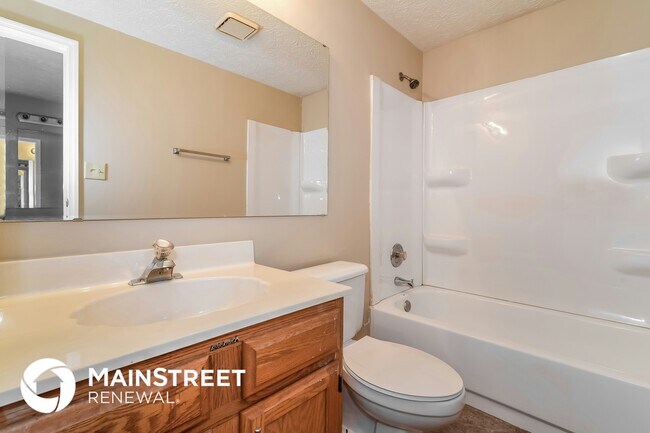 Building Photo - 7727 Maradona Dr S