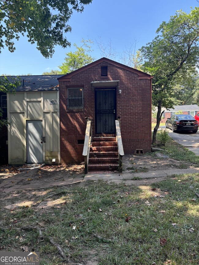 Building Photo - 1780 Cahoon St SW