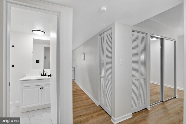 Building Photo - 8481 Greenbelt Rd