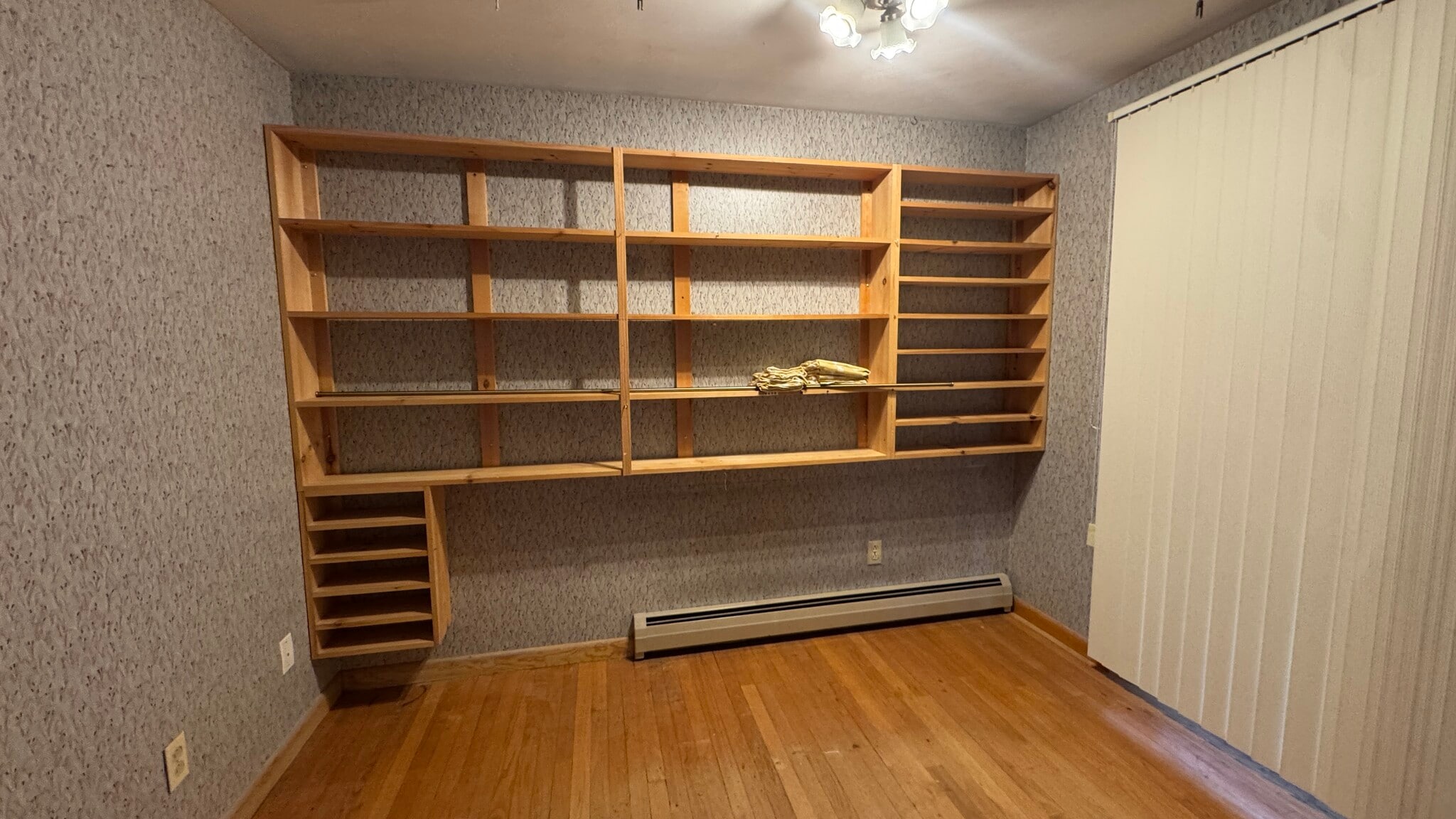 Building Photo - 2 Lawndale St