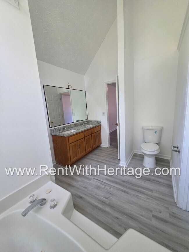 Building Photo - Amazing 3 Bedroom/ 2 Bath Home / Semi Finished Basement /  Exercise Room or Flex Room / Beautiful...