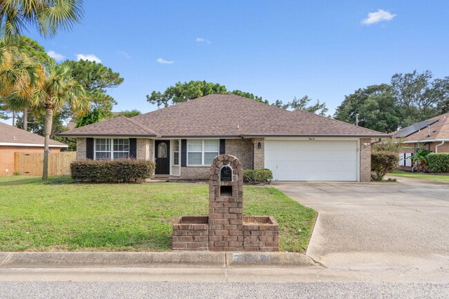 Primary Photo - 7613 Marthas Way