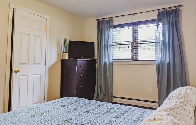 Building Photo - 46 Coakley Rd