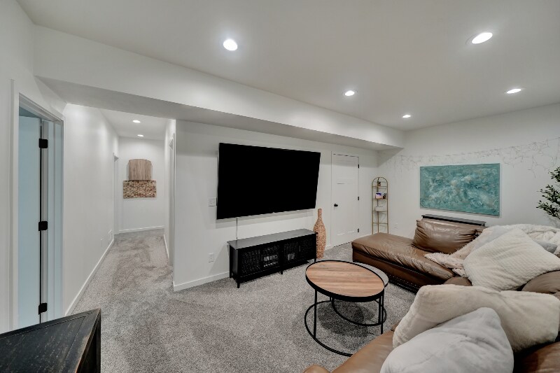 Building Photo - 6204 Franciscan Dr