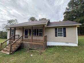 Building Photo - For Rent