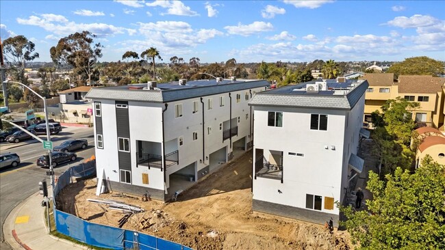 Building Photo - Brand New Townhomes for Rent