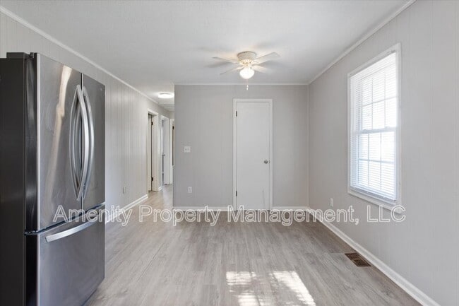 Building Photo - 7268 Stokes Dr