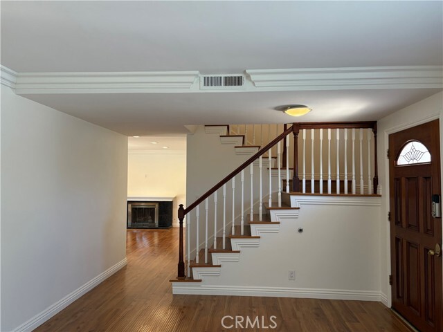 Building Photo - 14851 Mayten Ave