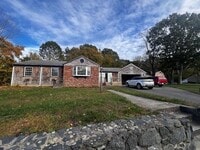 Building Photo - 1823 Meridian St