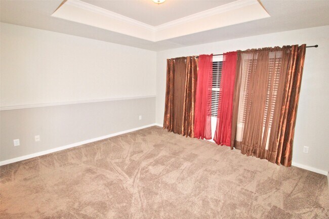 Building Photo - 3306 Dandelion Dr