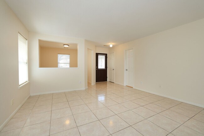 Building Photo - 12054 Mallard Stream Ct