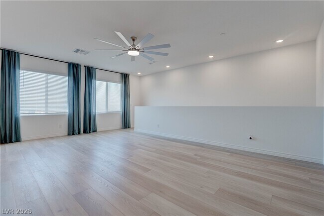 Building Photo - 3302 Viola Hls Ave