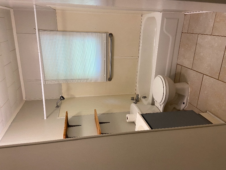 Building Photo - 878 Leeville Rd