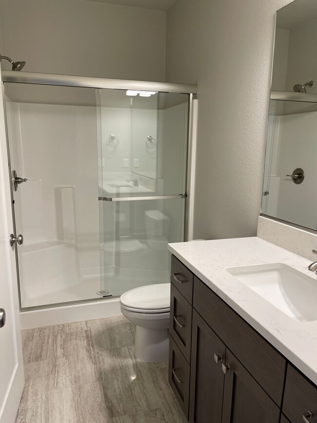 Building Photo - Modern 3b/2ba Energy Star Certified Home In Lentz