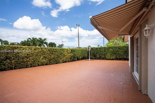 Building Photo - 6811 SW 105th Ct