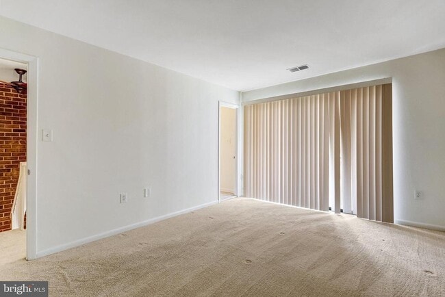 Building Photo - 4923 Casimir St