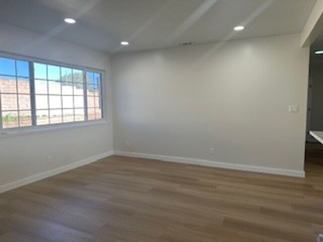 Building Photo - Newly remodeled three bedroom two bath.