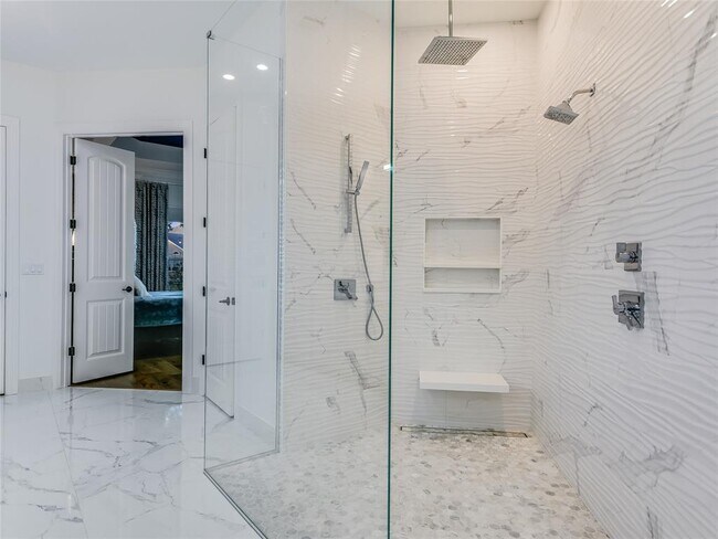 Building Photo - 2625 Arion Cir