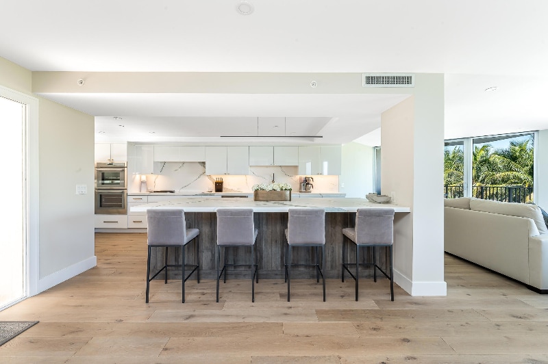 Building Photo - 2565 S Ocean Blvd