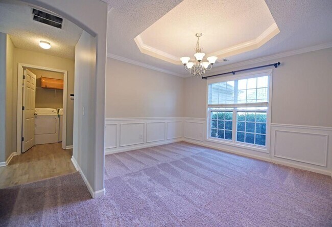Building Photo - 1417 Faith Dr