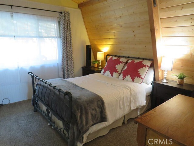 Building Photo - 32415 Scandia Dr