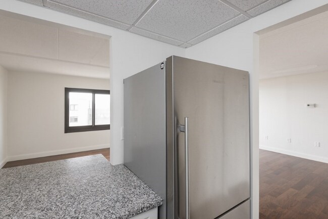 Building Photo - 73 Broad Reach