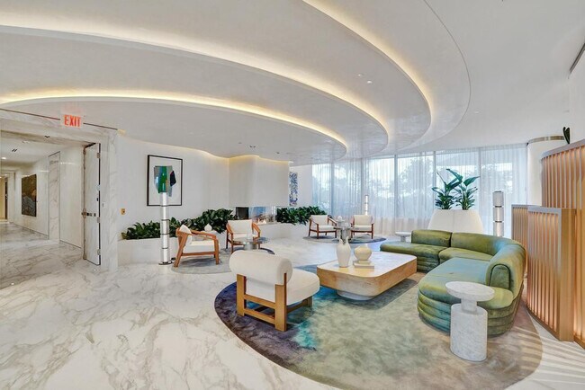 Building Photo - 900 N Ocean Blvd