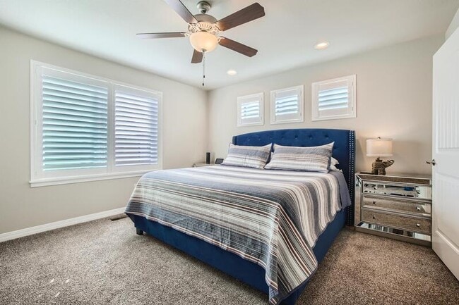 Building Photo - 11241 Modern Mdw Lp