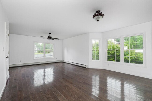 Building Photo - 80 W Dorsey Ln