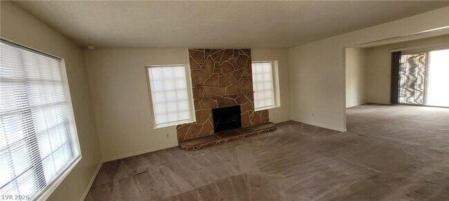 Building Photo - 2813 Cacto Ct