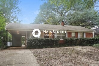 Building Photo - 3 Bedroom Pet-Friendly Home in Memphis, TN with Main Street Renewal