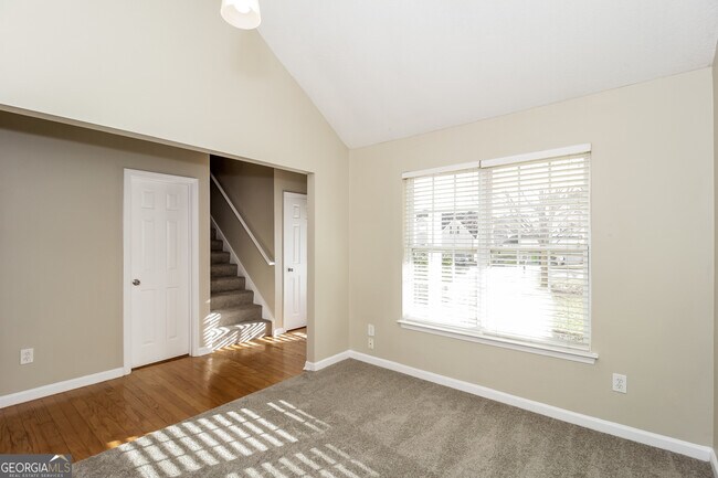 Building Photo - 3005 Weeping Willow Way