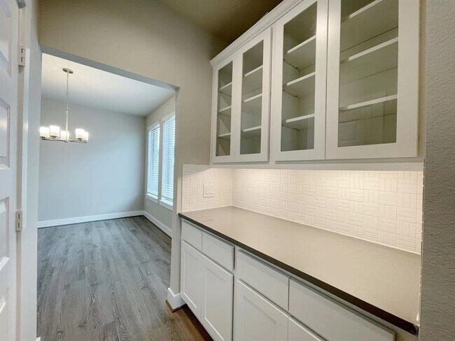 Building Photo - 3514 Gore Creek Dr