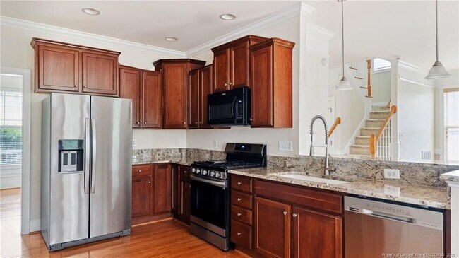 Building Photo - 736 Kensington Park Rd